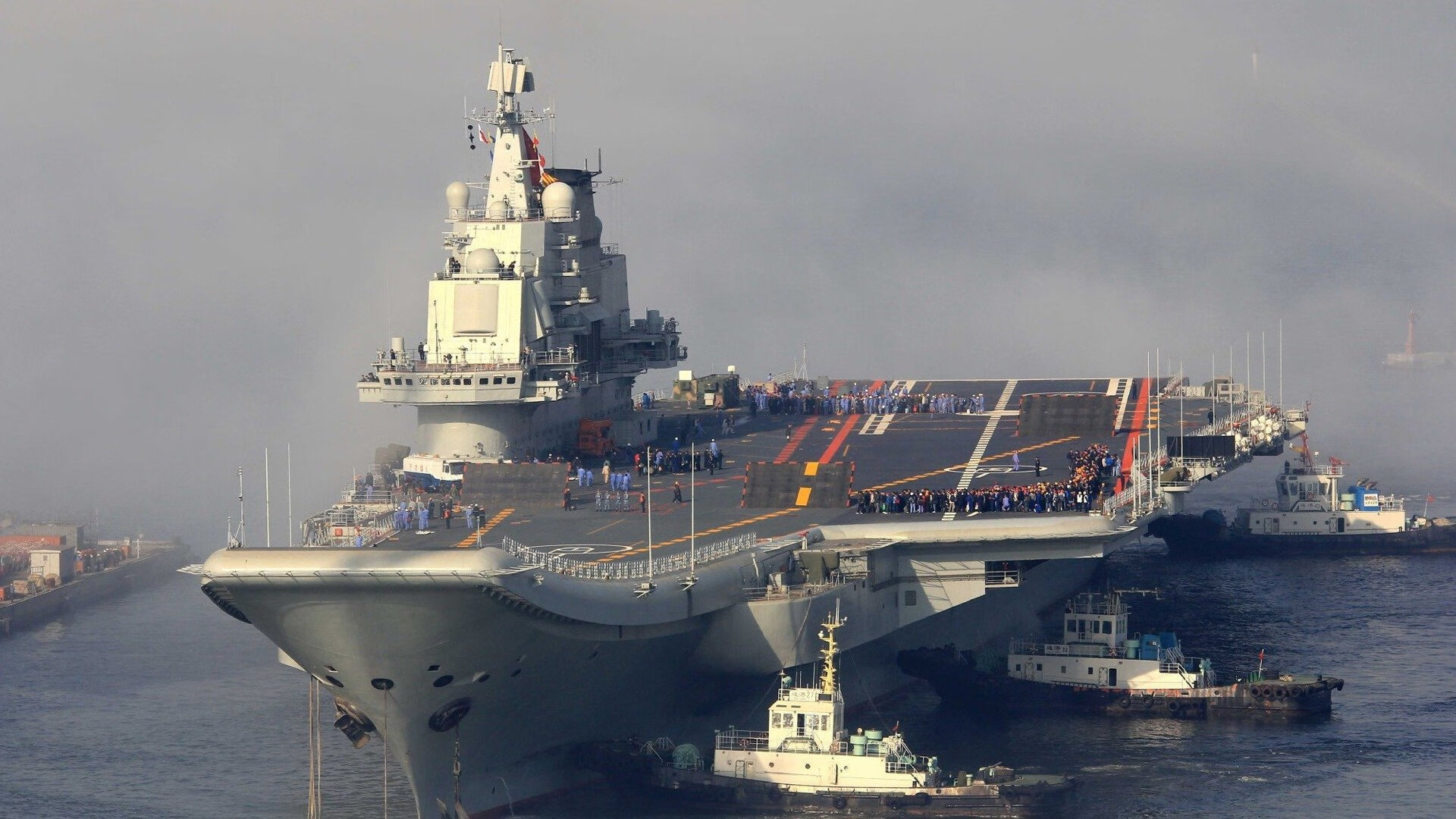 乐鱼体育平台官网-拉恩：凭借出色的反应能力，他在全黑队的外线攻击中表现不凡，拉恩足球俱乐部